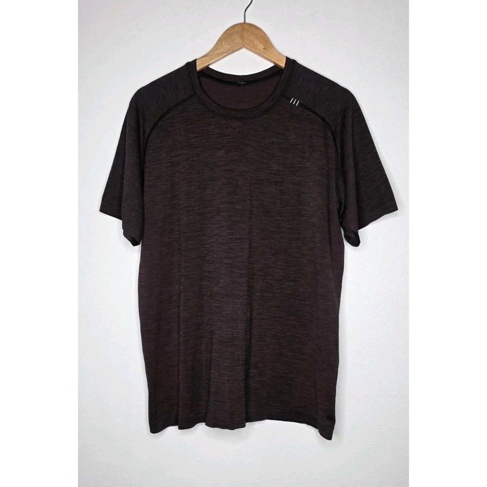 Lululemon Metal Vent Shirt Short Sleeve Men's Size Large Heather Black Cherry